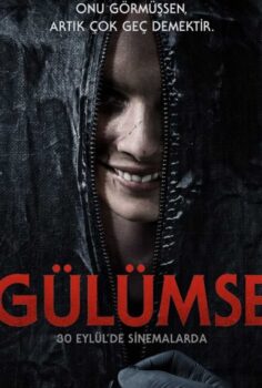 Gülümse 2022 İzle